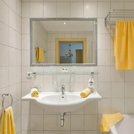 Aparthotel Raffl *